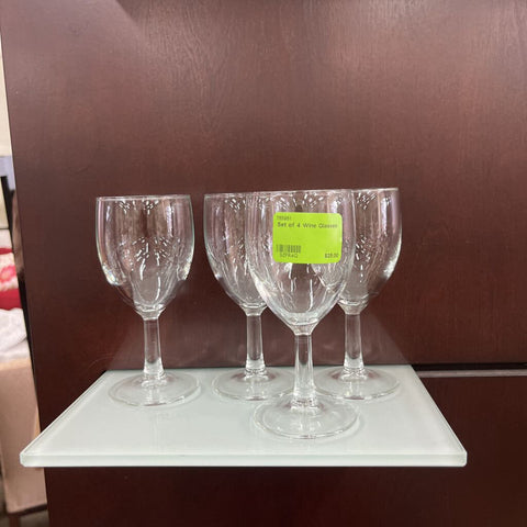 Set of 4 Wine Glasses