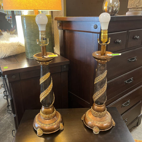 Pair of Lamps w/No Shade