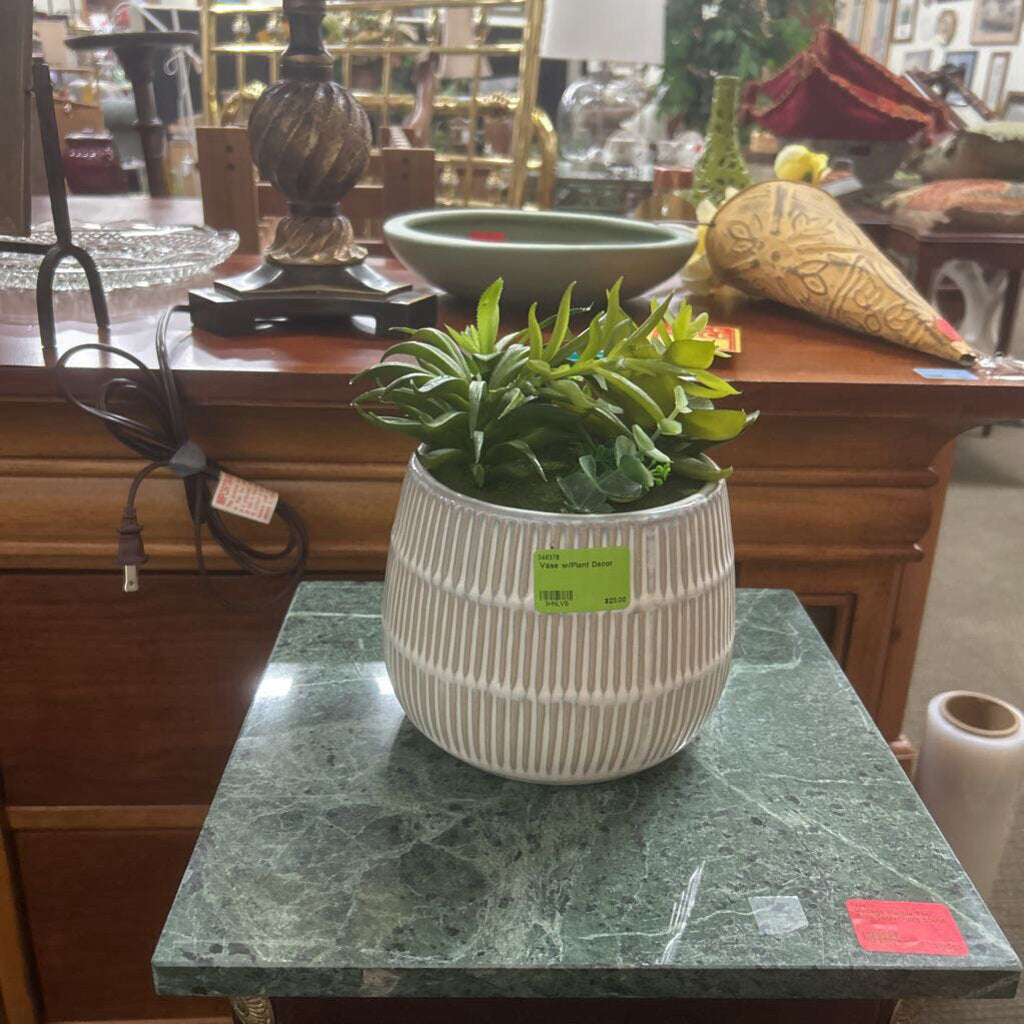 Vase w/Plant Decor