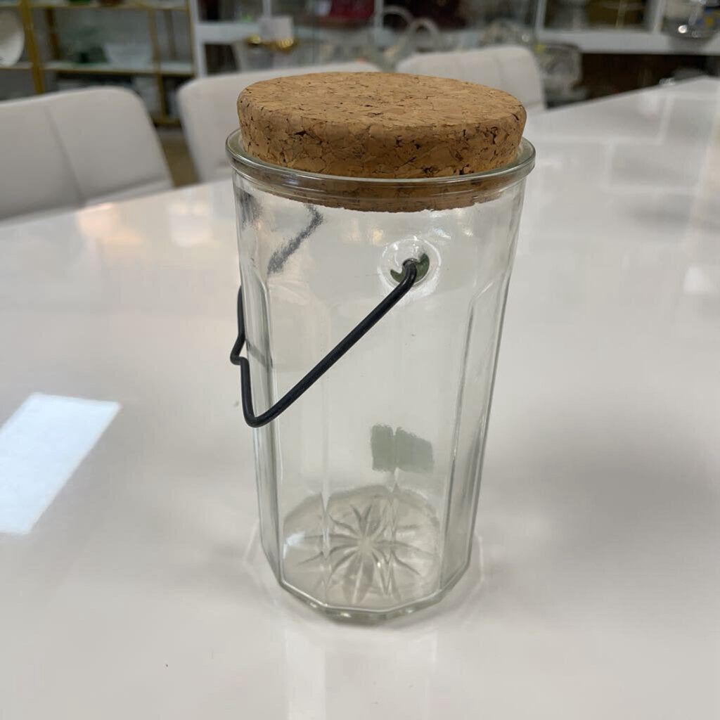 Jar w/ Lid