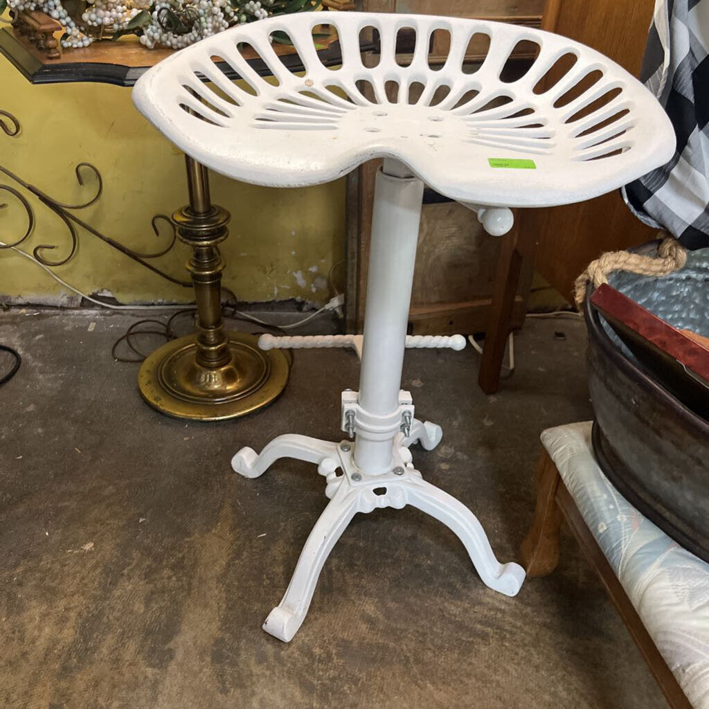 Barstool