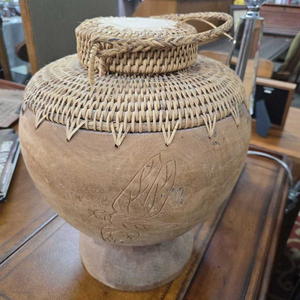 VTG Hand Carved Wicker Woven Storage Vessel