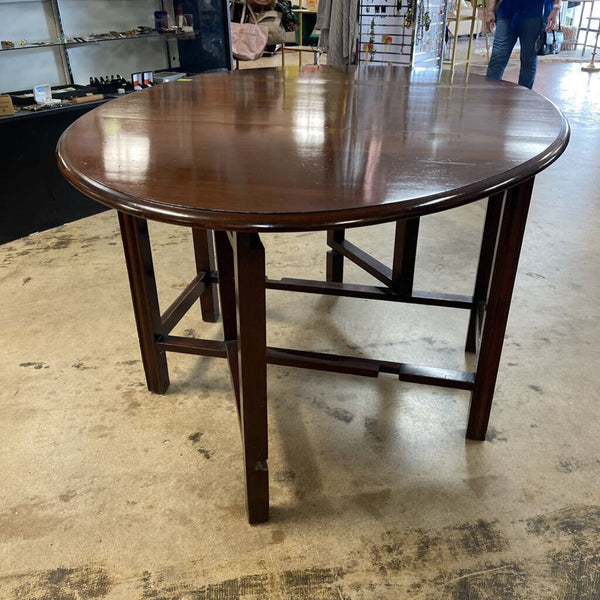 Gateleg Table