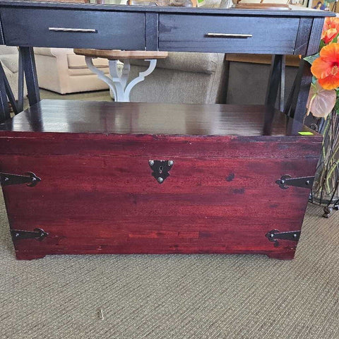 Indonesian Mahogany Trunk