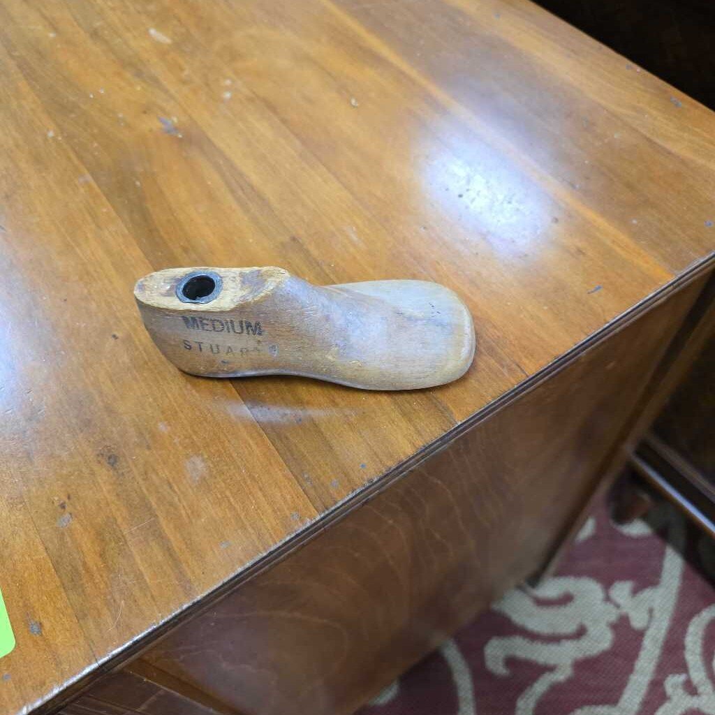 Wooden Shoe Form