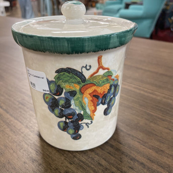 Set of 4 Canisters w/ Lid