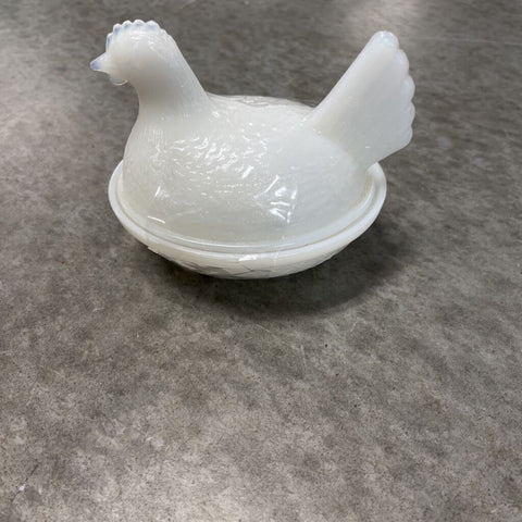 Nesting Chicken