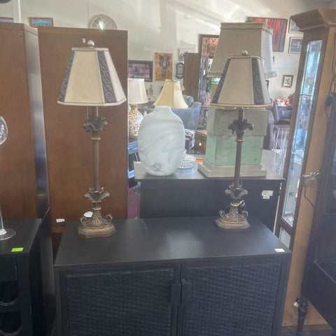 Pair of Lamps w/ Shades (AS IS)