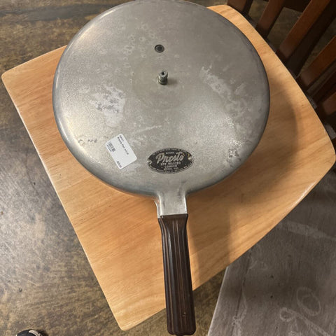 Presto Pan w/Lid