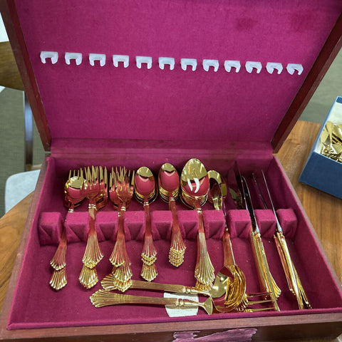 50 pc Gold Flatware