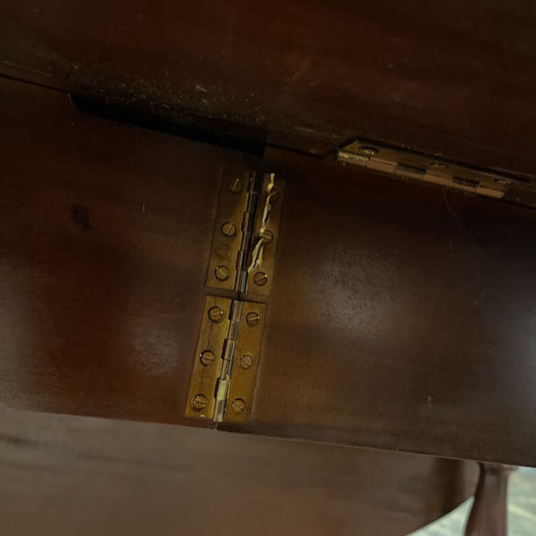 Drop Leaf Table AS IS (One side does not function/Needs Hinge)