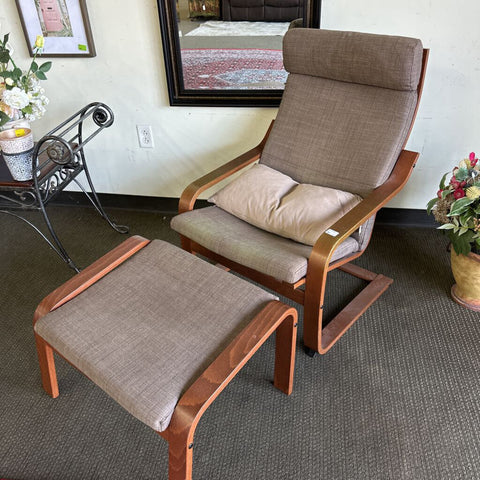 Chair w/Ottoman