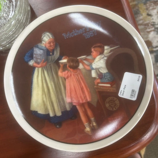 Decor Plate