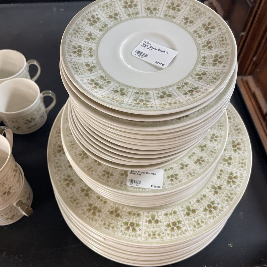 45pc Royal Doulton Dish Set