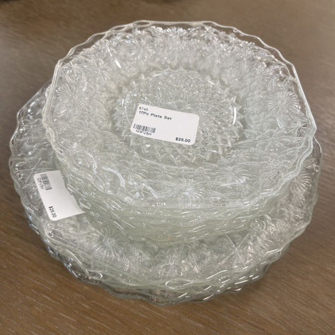 17Pc Plate Set