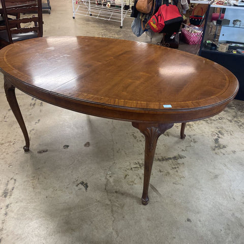 Dining Table w/Leaf
