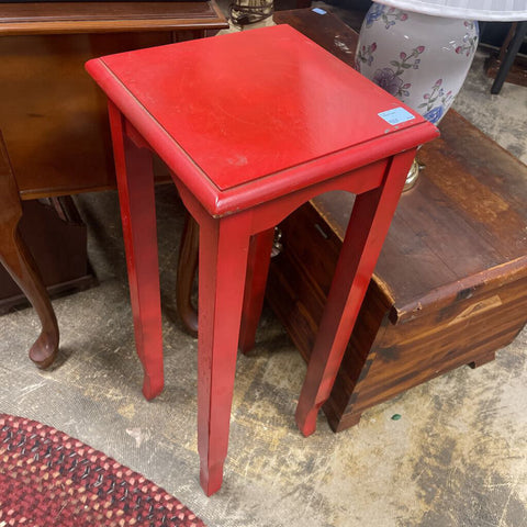 Pedestal Table