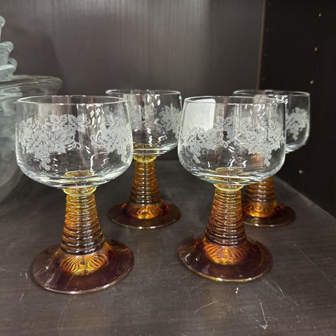 Set of 4 Vintage Glasses