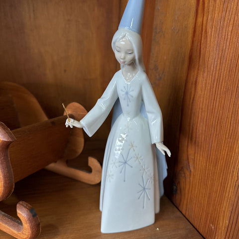 Lladro Figurine