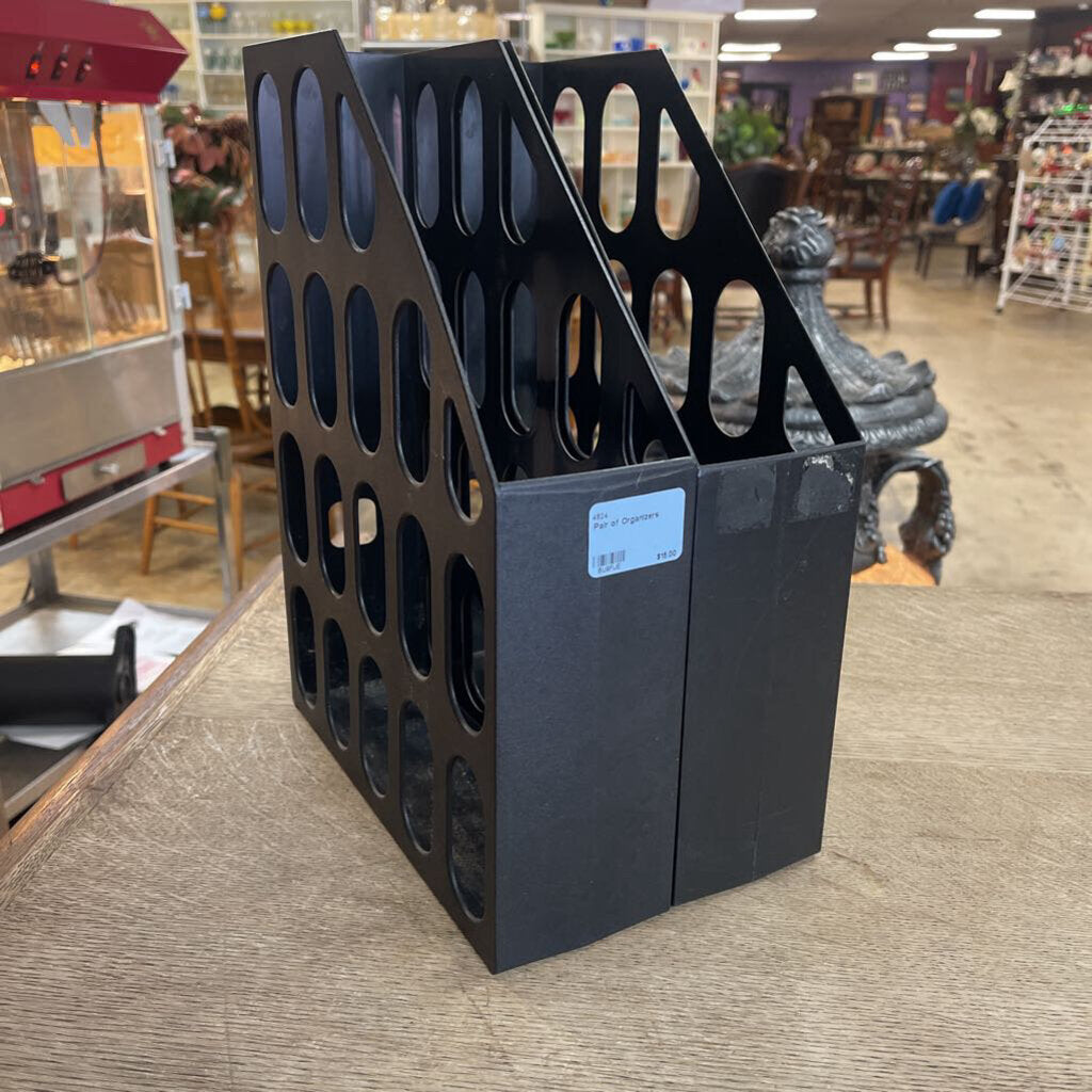 Pair of Organizers