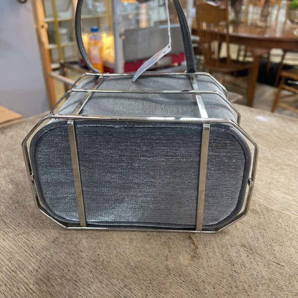 Handbag w/ Metal