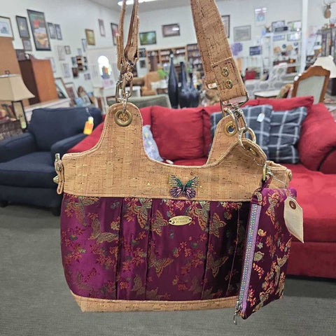 Custom Carry Bag w/Pouch