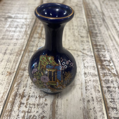 Bud Vase