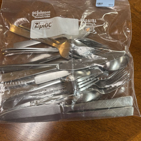 25pc Flatware
