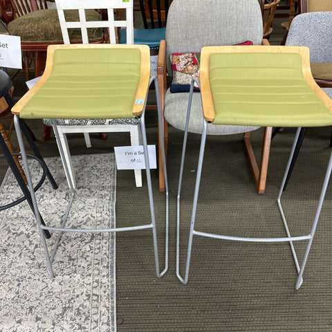Pair of VTG Barstools
