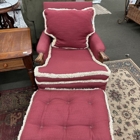 Chair w/Ottoman
