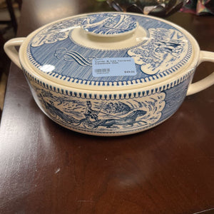Currier & Ives Covered Casserole Dish