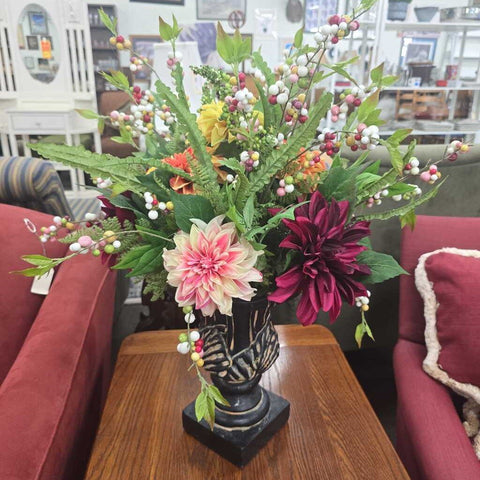 Vase w/Floral Decor