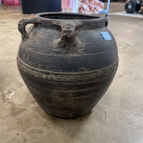 Oriental Vase Decor
