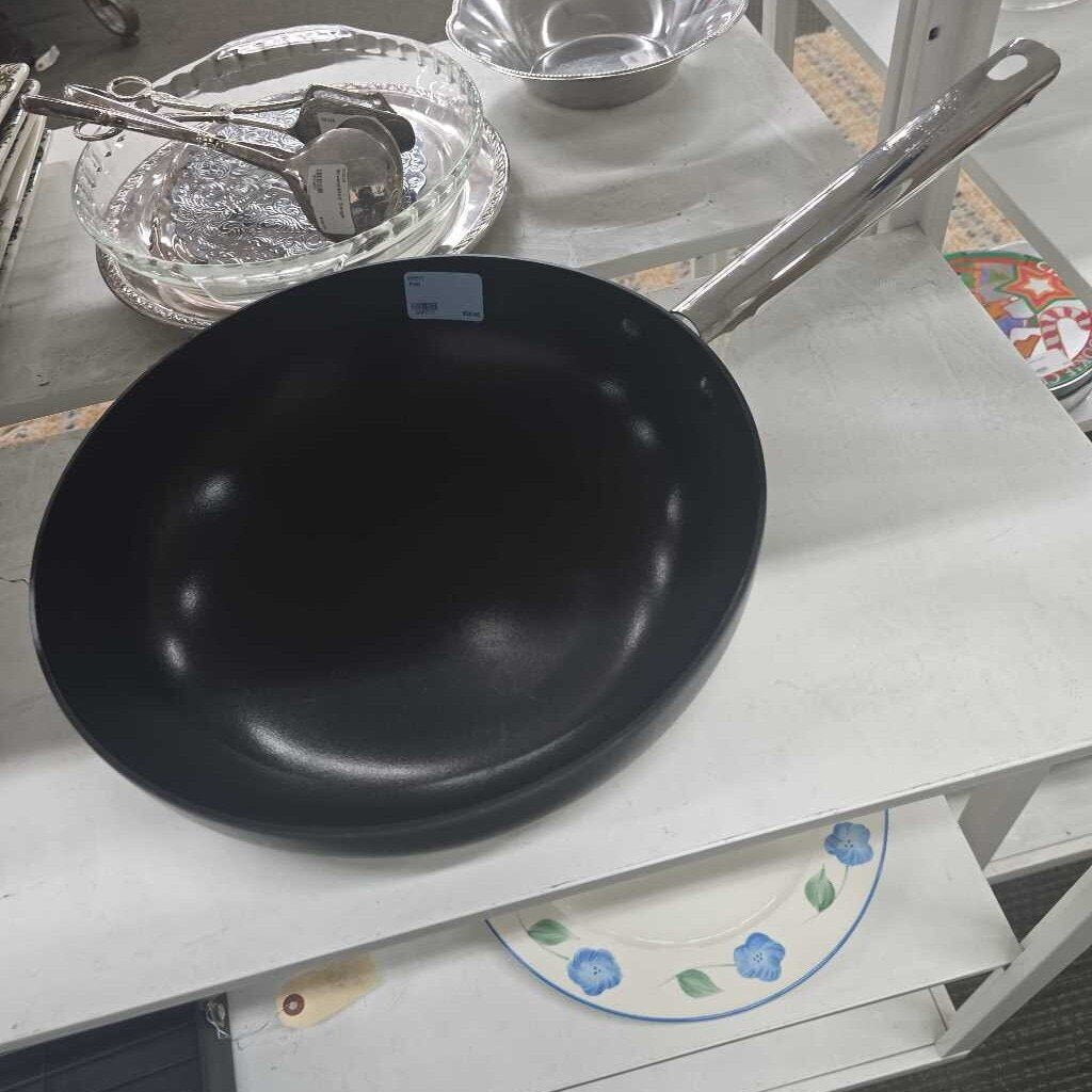 Pan