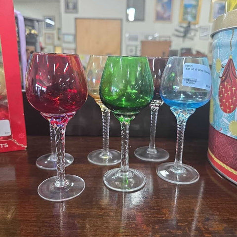 Set of 6 Wine Glasses