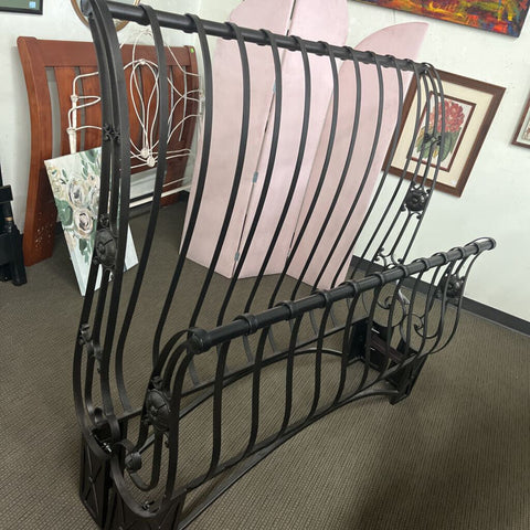 Queen Size Headboard, Footboard w/Rails & Slats
