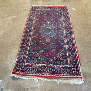 2'4.5" x 4' 10.5" Handwoven Rug AS IS