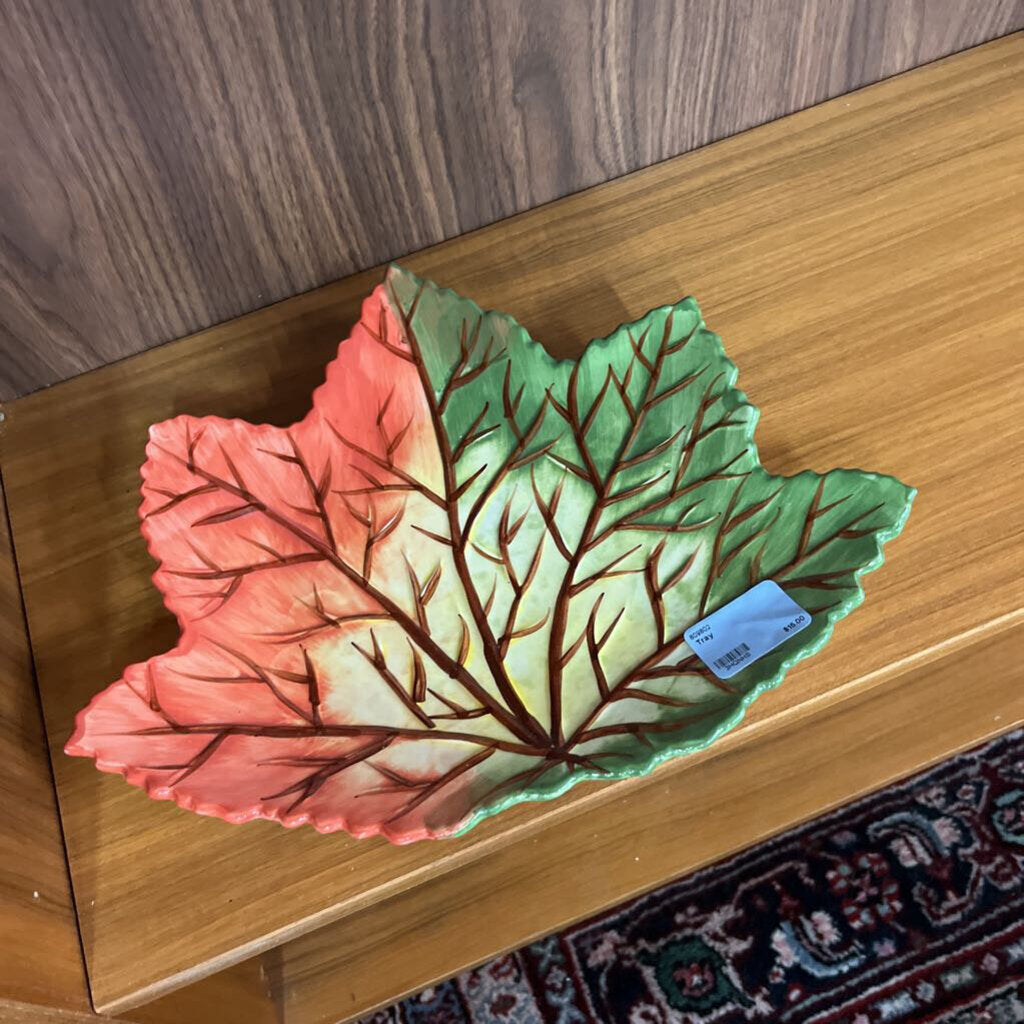 Tray