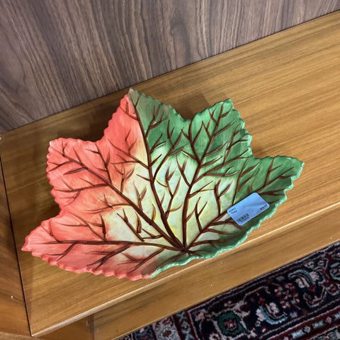 Tray