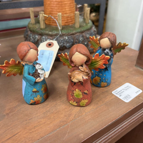 Set of 3 Figurines