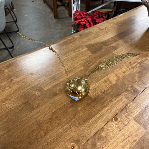 Harry Potter Golden Snitch Table Clock