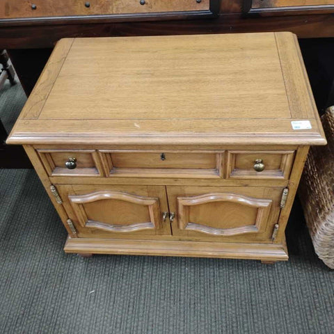 Accent Table
