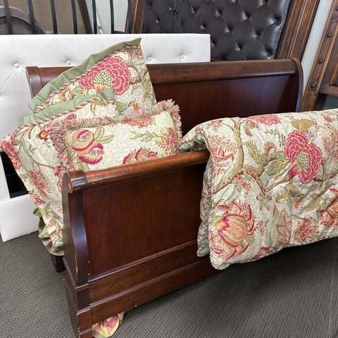 Queen Size Sleigh Headboard, Footboard, w/ Rails