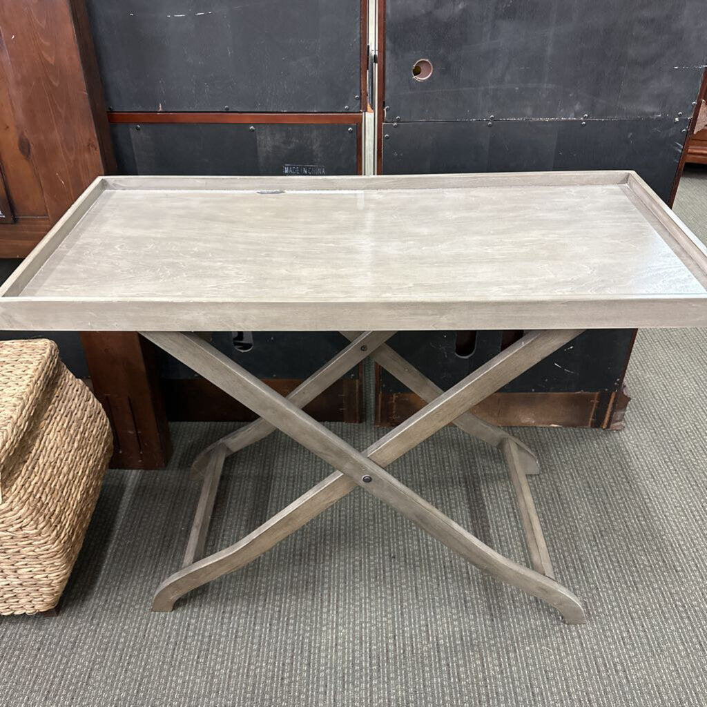 Tray Table