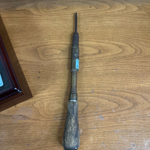 Vintage Spiral Ratchet