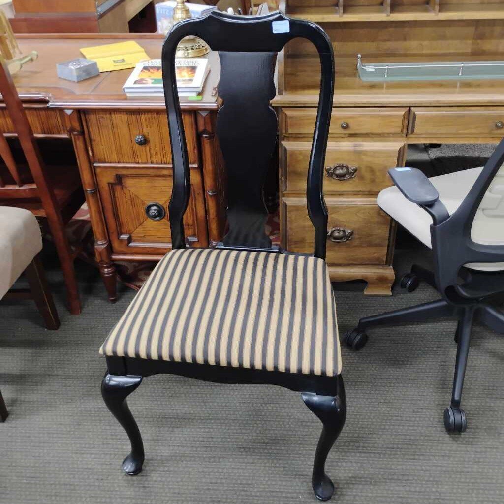 Set of 5 Dining Chairs