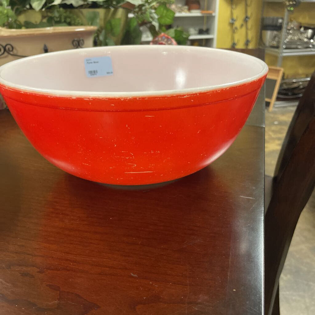 Pyrex Bowl