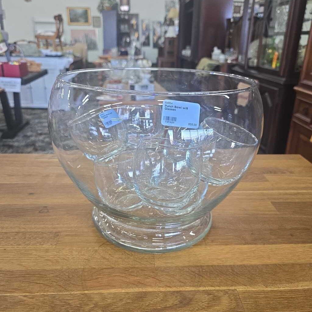 Punch Bowl w/8 Glasses