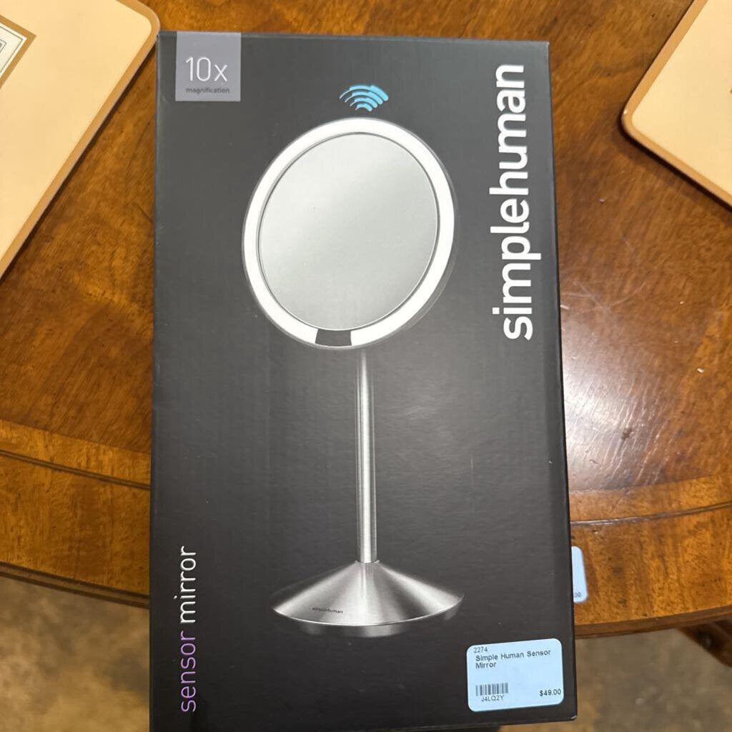 Simple Human Sensor Mirror
