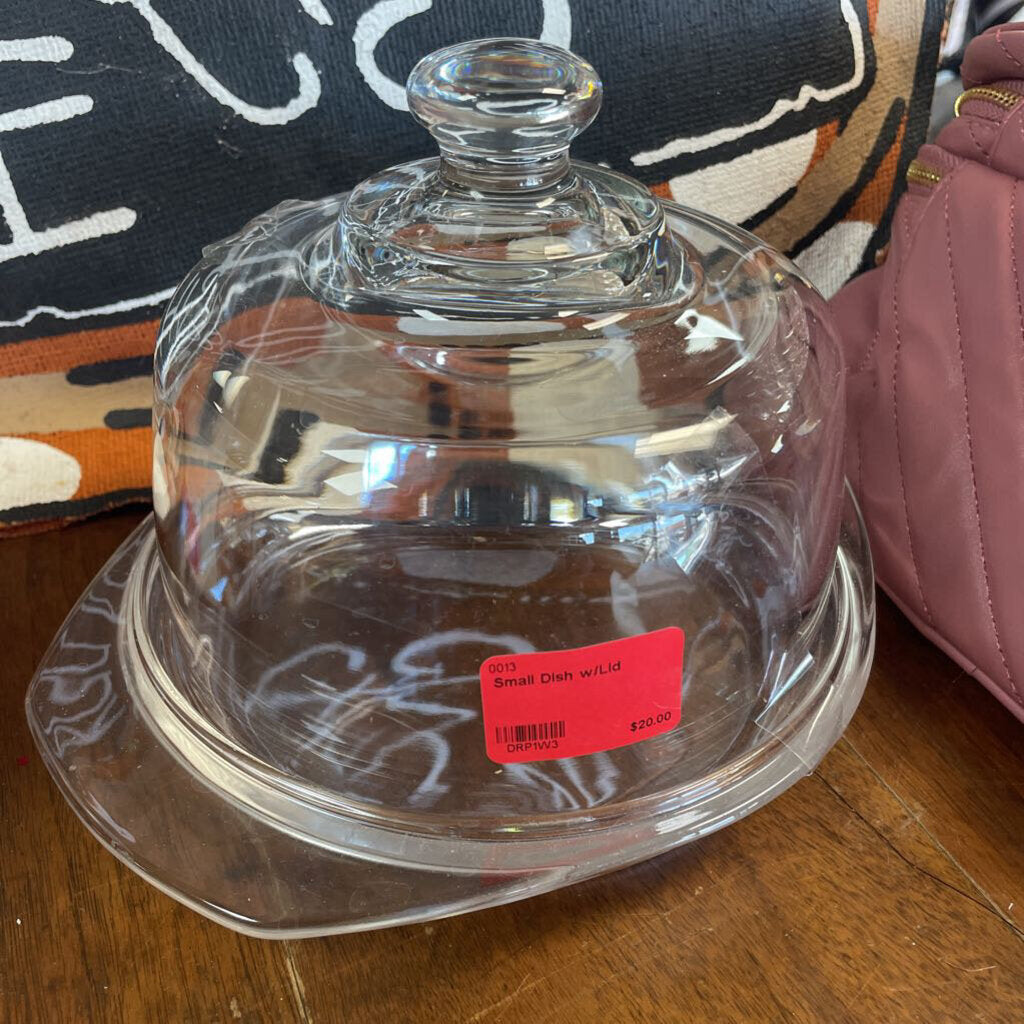 Small Dish w/Lid